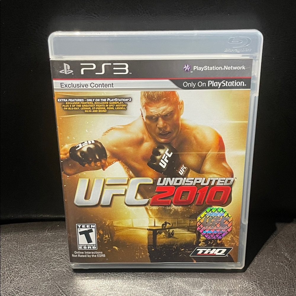 HQ UFC Undisputed 2010 for PS3 - Red and Black Cover EXCELLENT working condition